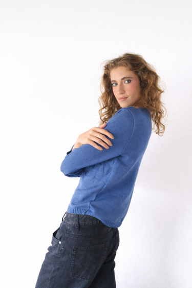 CAMISETA TEJIDA MORE LOVE - AZUL