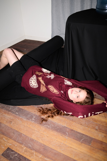 SACO TEJIDO MANIFEST 2026 (VINOTINTO) - GINA X BTB