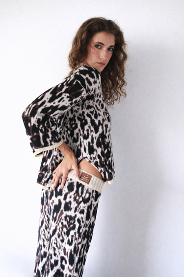 SACO TEJIDO LEOPARDO - CAFE