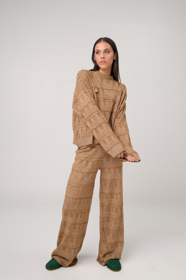 PANTALON TEJIDO CHOCOLATE