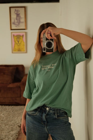 Graphic Tee - Show Yourself - Menta